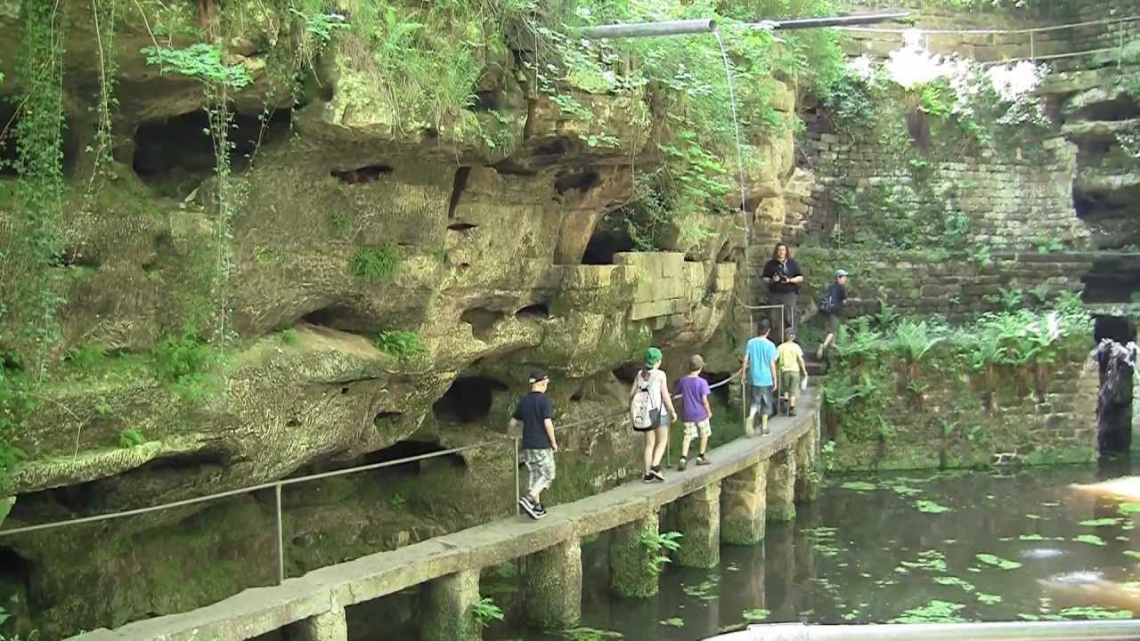 Ernzener Felsenweiher Liborius Kapelle Echternacher See Wand