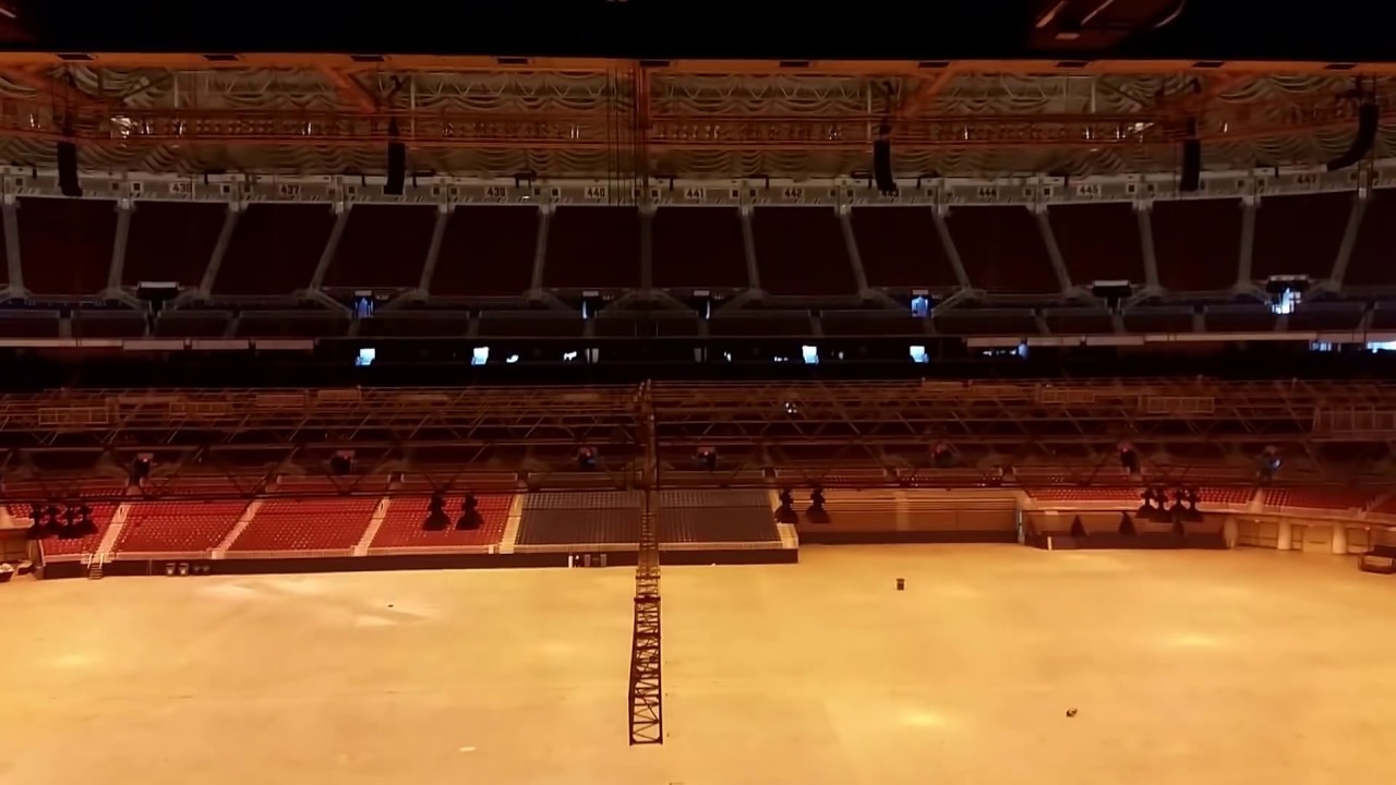 ABANDONED Edward Jones Dome - former home of the Los Angeles Rams