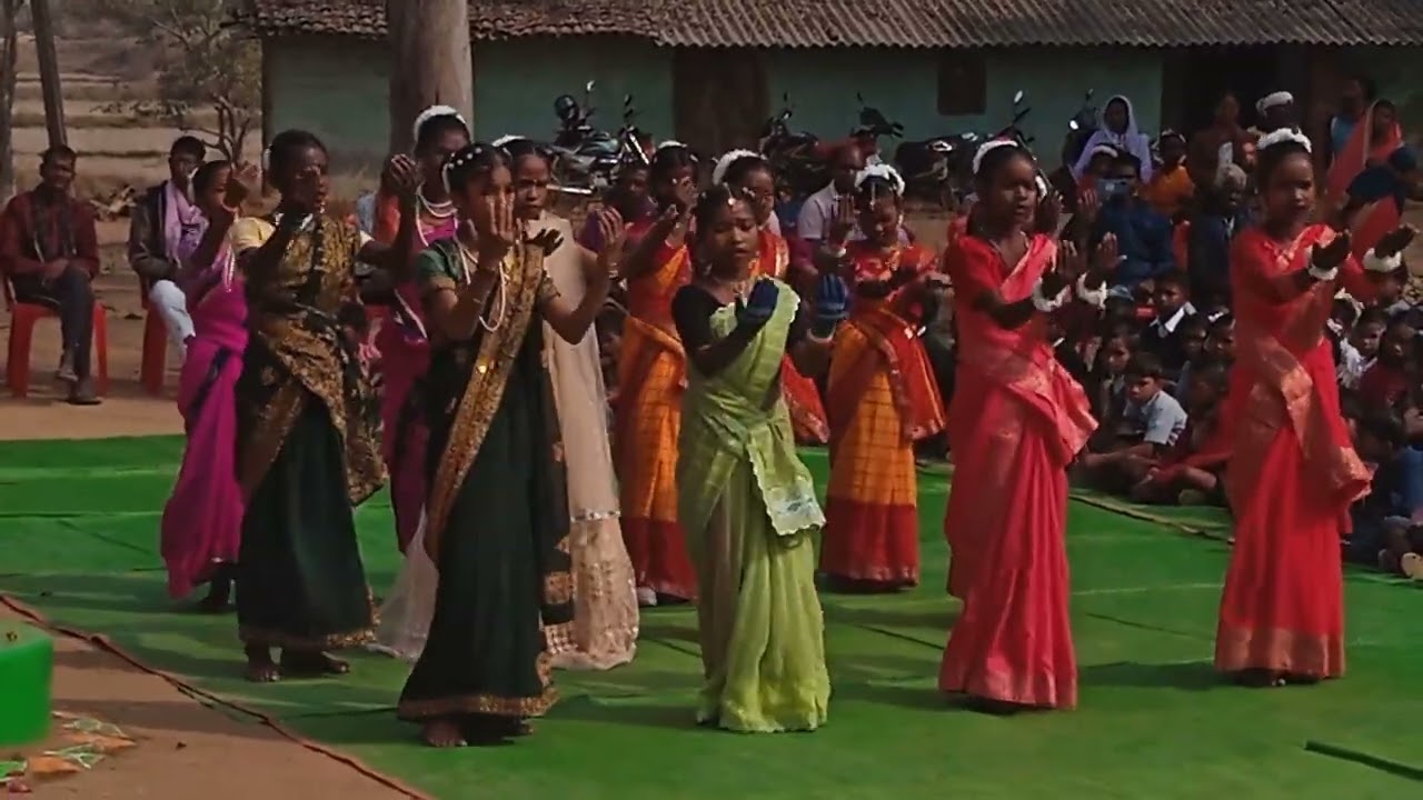 Kuraga school ka program hai 