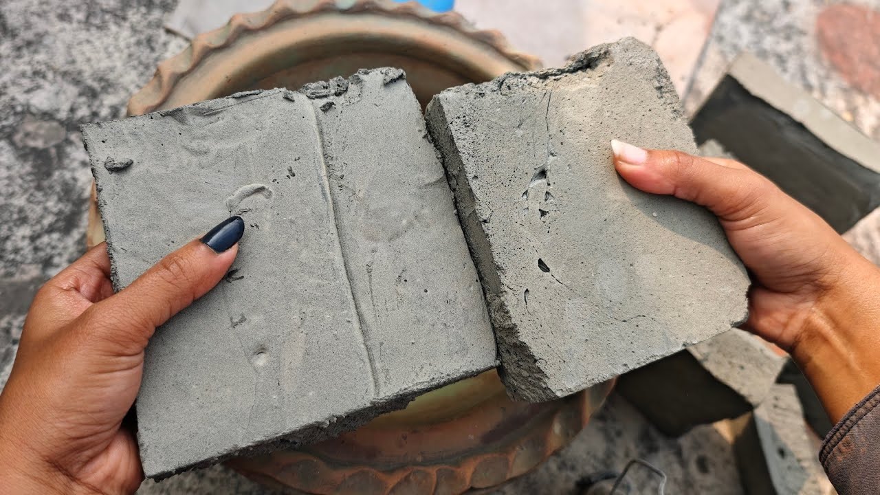 Bombastic cotton soft black mud dirt crumbl in Claypot dusty smooth #purecement #gymchalk #muddirt 