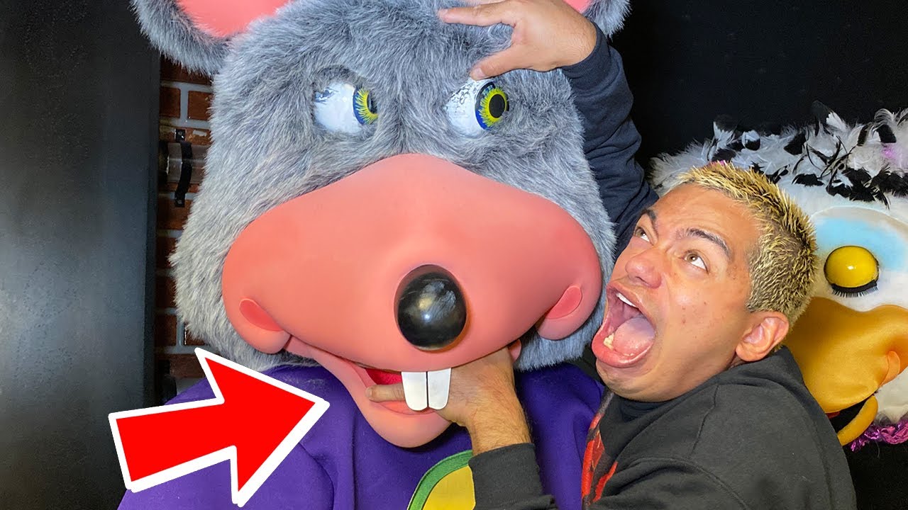 В 3 часа ночи на меня напал Чак И Чиз!!