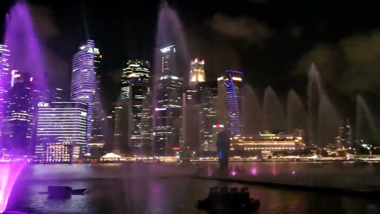Singapore,Light & water show at Bayfront.