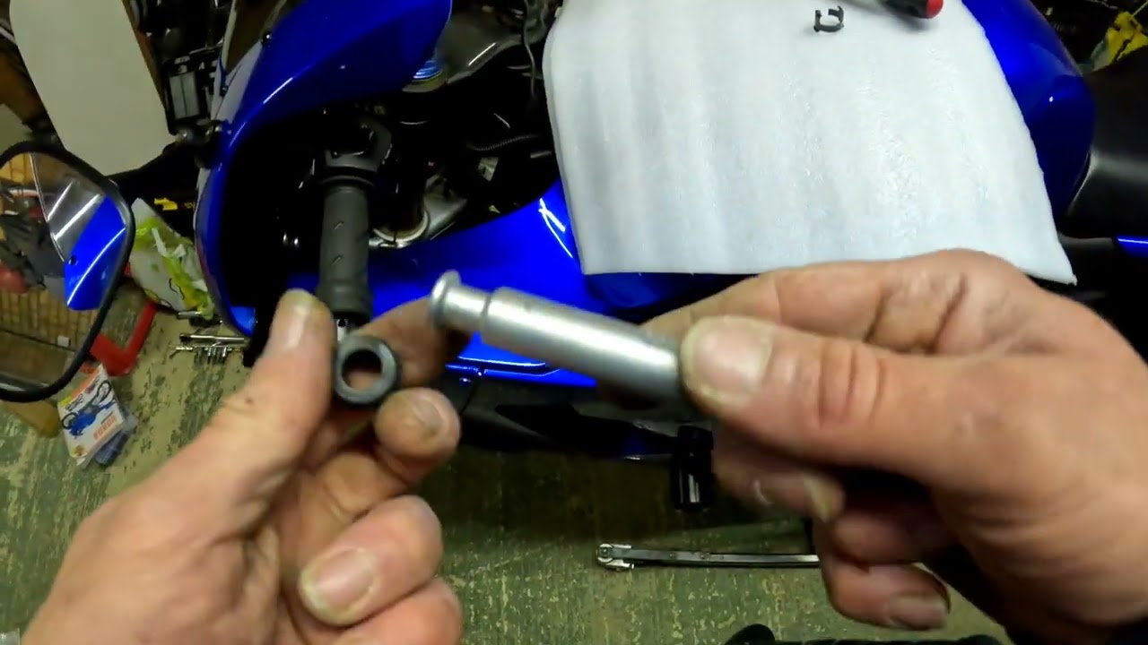 Changing inner bar weight on CBR 600 RR