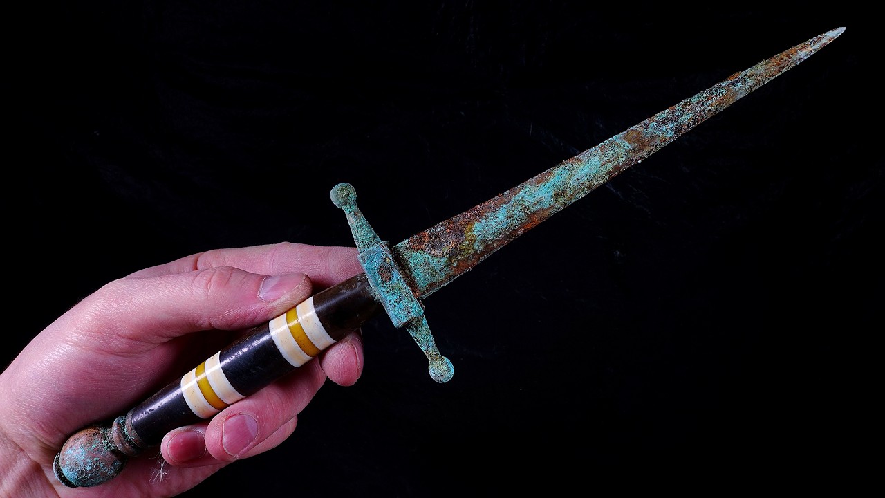 Beautiful Royal Dagger 19th Century - Restoration ASMR