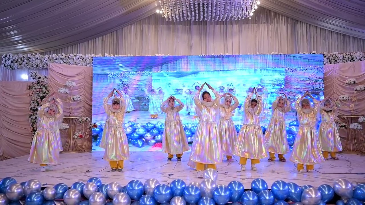 Beautiful Naat Performance by Azm e Nau Girls Campus