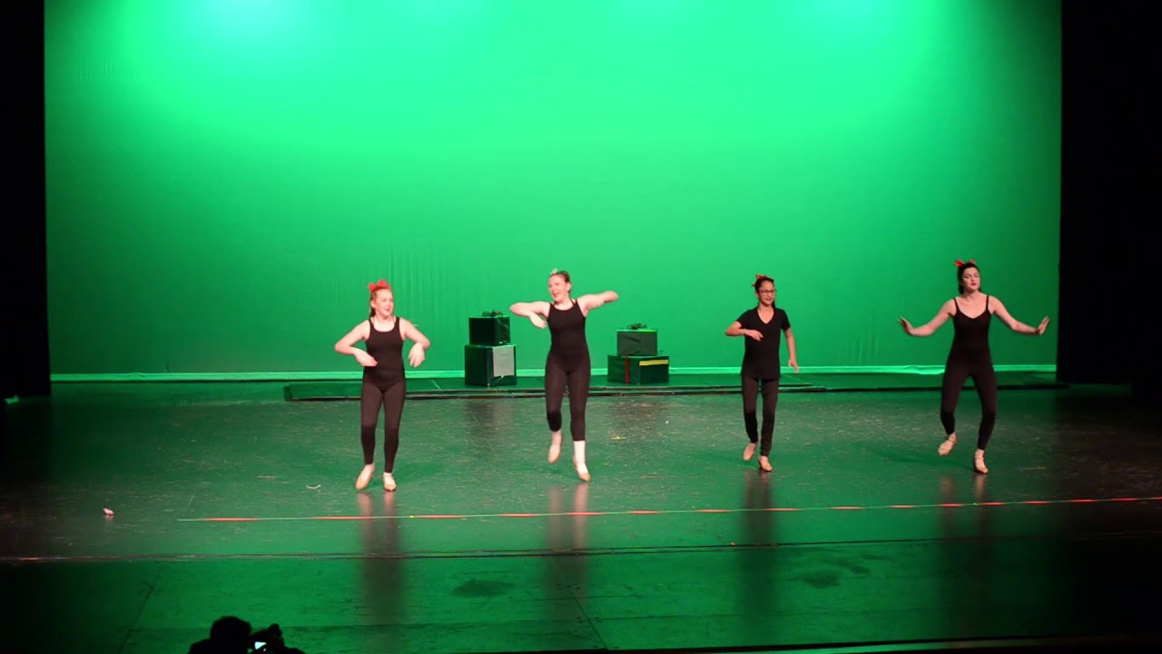 Rockin’ Around the Christmas Tree | Reflections School of Dance