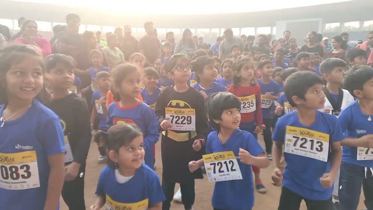 Alen 10k Run marathon, warm-up session 