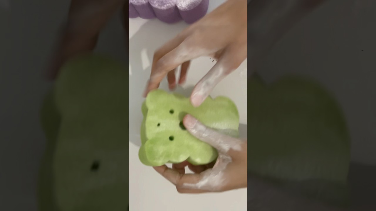 Powdered Teddy Bear Sponges Rip 💚💜#satisfying #powderasmr #asmrsounds #asmrvideo #asmr #teddy
