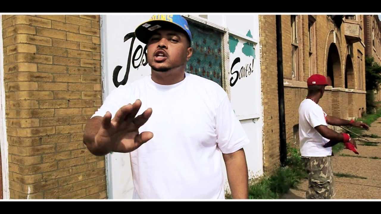 Bizzle Feat. Willie Moore Jr. - Better Way