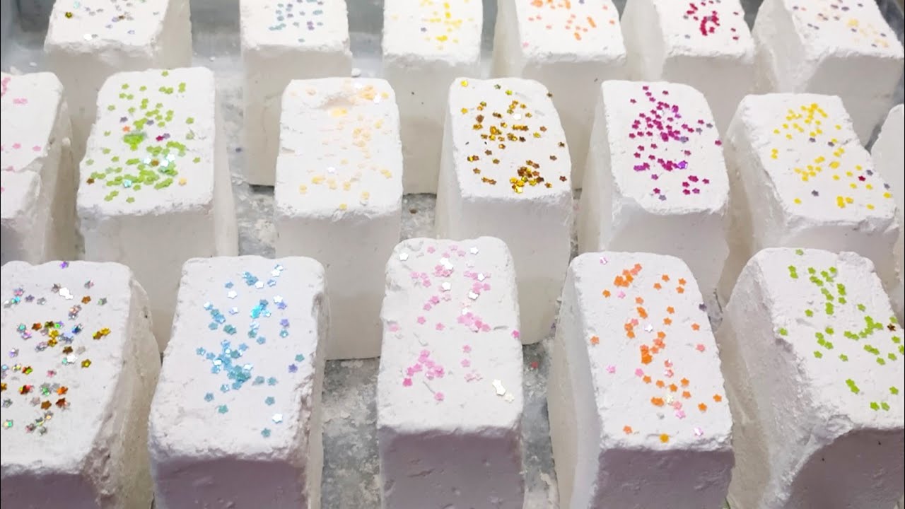 Gym Chalk Blocks Squeak with Glitter,satisfying #asmr #odlysatisfying #squeaky
