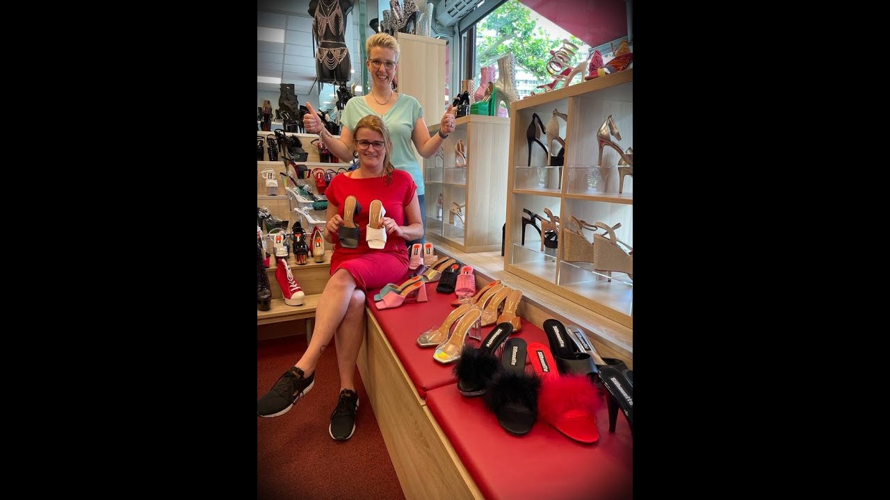 𝗦𝗹𝗶𝗽𝗽𝗲𝗿𝘀 𝗺𝗲𝘁 𝗲𝗲𝗻 𝗵𝗮𝗸: 𝘄𝗶𝗷 𝗹𝗮𝘁𝗲𝗻 𝘇𝗲 𝗶𝗻 𝗱𝗲𝘇𝗲 𝘃𝗶𝗱𝗲𝗼 𝗮𝗮𝗻 𝗷𝗲 𝘇𝗶𝗲𝗻!