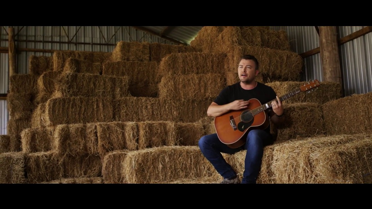 Travis Collins - Hometown Calling (Official Video)
