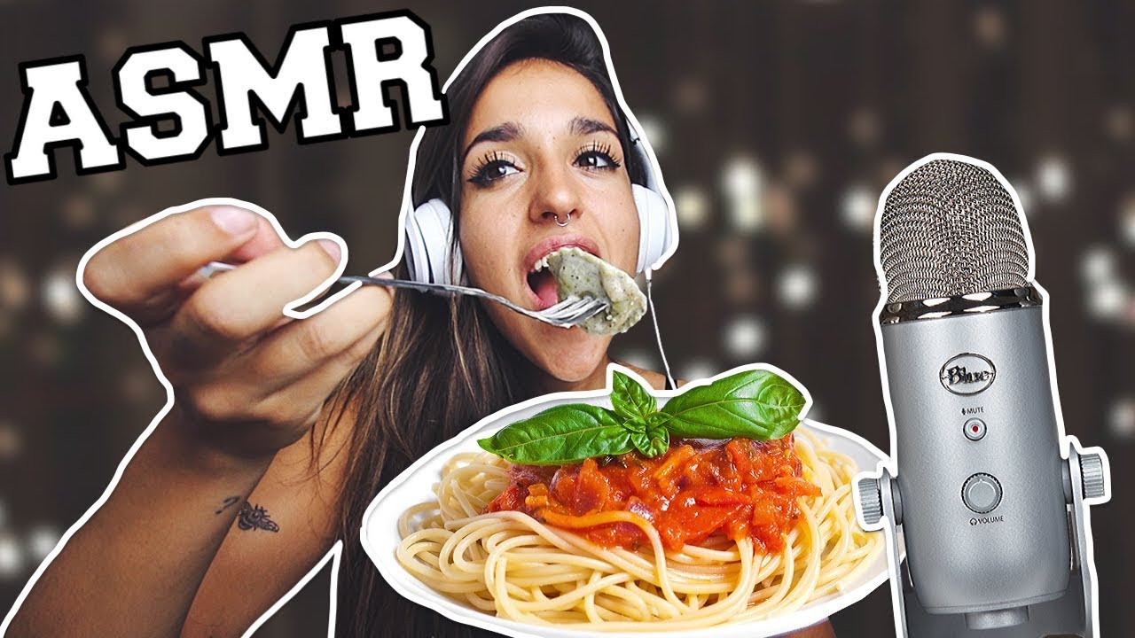 ASMR COMIENDO 🍝 + SUSURROS, TAPPING, BROCHAS 😴 SONIDOS RELAJANTES