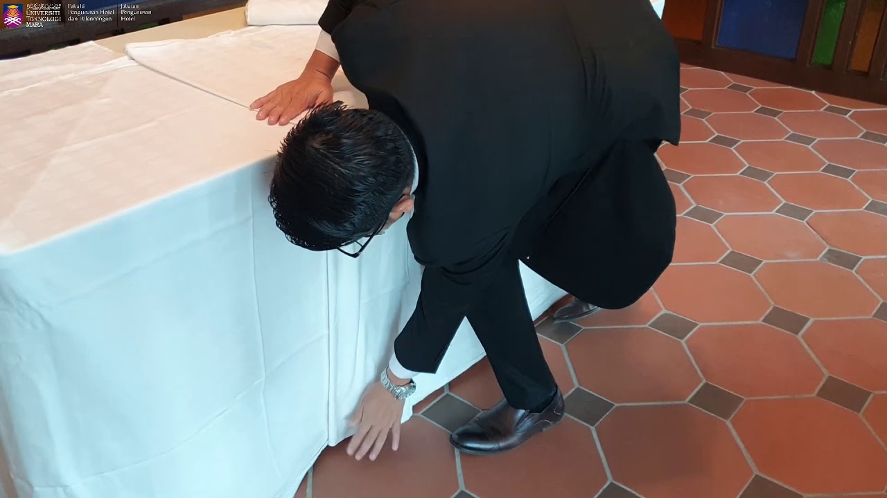 Buffet Table Clothing