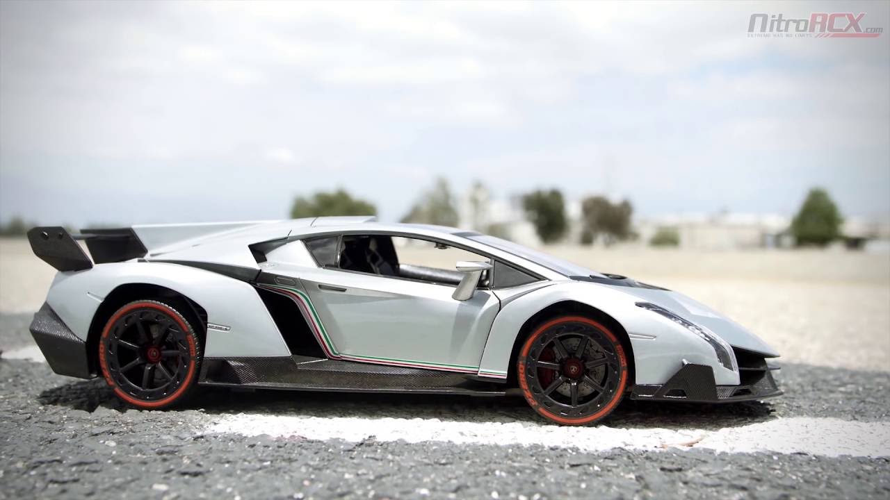 Lamborghini Veneno vs. McLaren P1 The Hypercar Race You Have Been Waiting For!