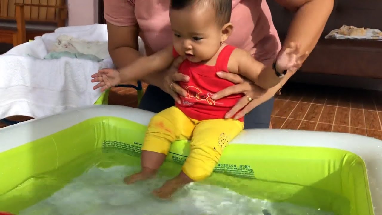 Unboxing Kolam Renang Anak Bayi Lucu Warna Hijau - Baby Playing Swimming Pool