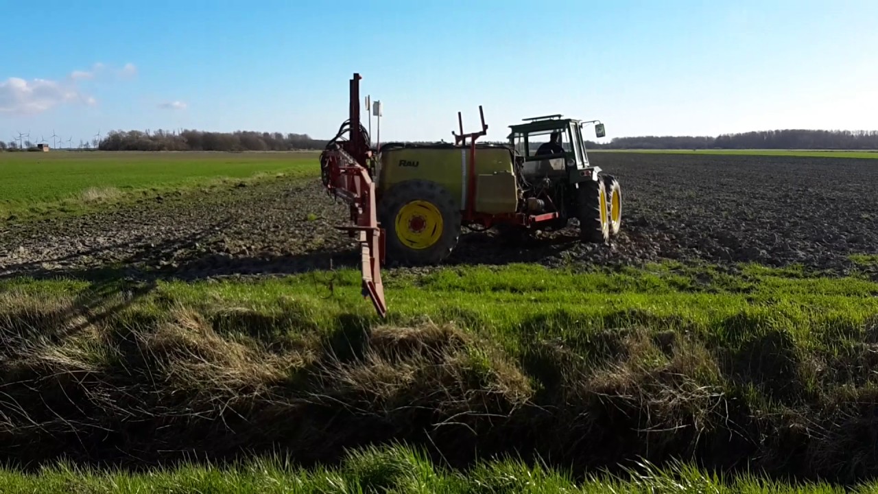 Dutra 1000 mit Kornspritze Rau Spridotrain