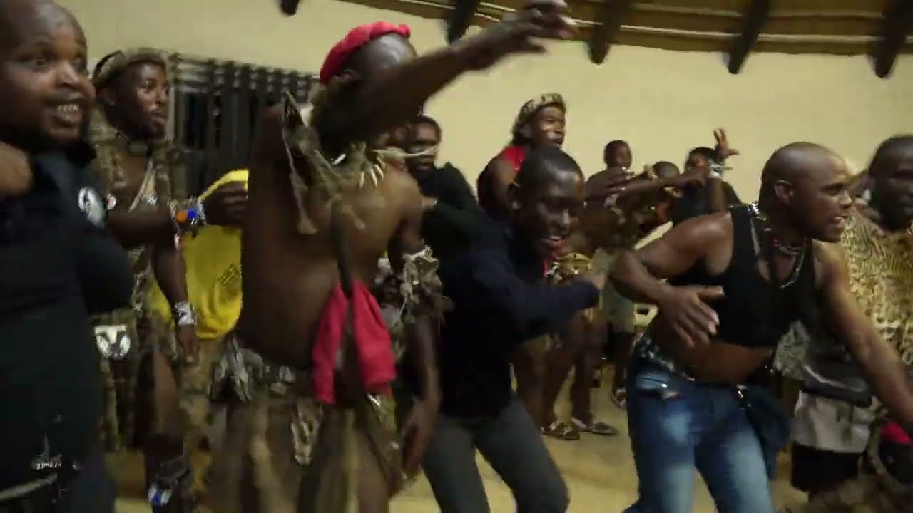 MDIDIYELI MAKHANYA, MATHAWULA, PHAKAMANI, KUYADULA UKUBA INSIZWA: #AMABUTHO #UMBUMBULU