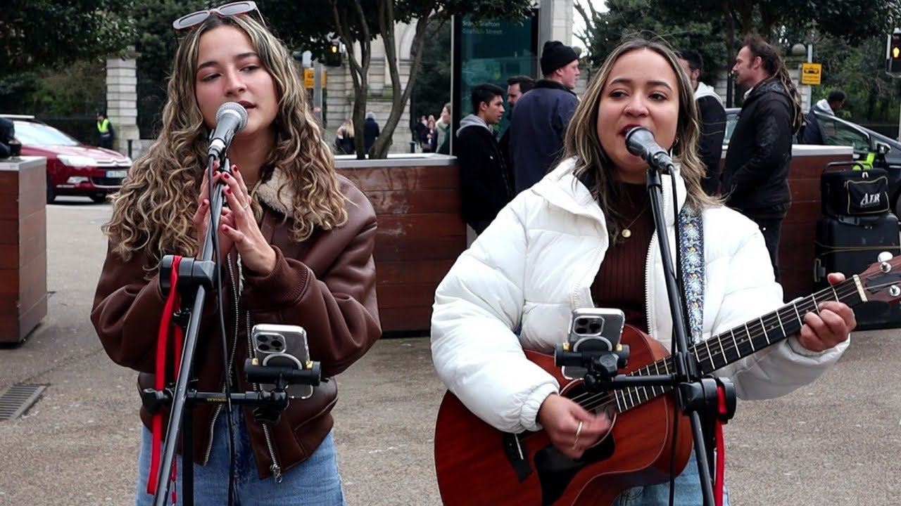 Valerie (Amy Winehouse /Mark Ronson) Performed by The Brown Eyed Sisters.