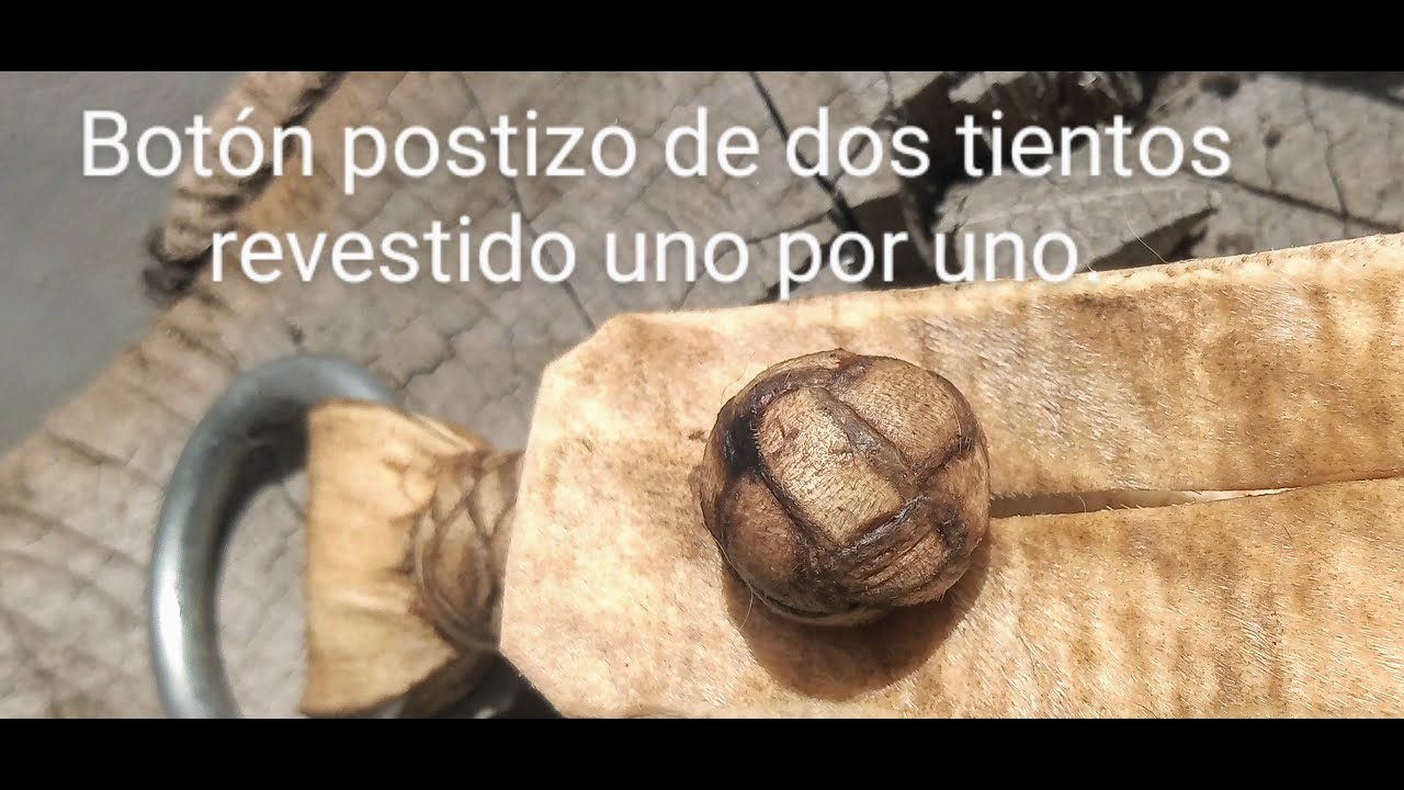 Botón postizo de dos tientos revestido uno por uno