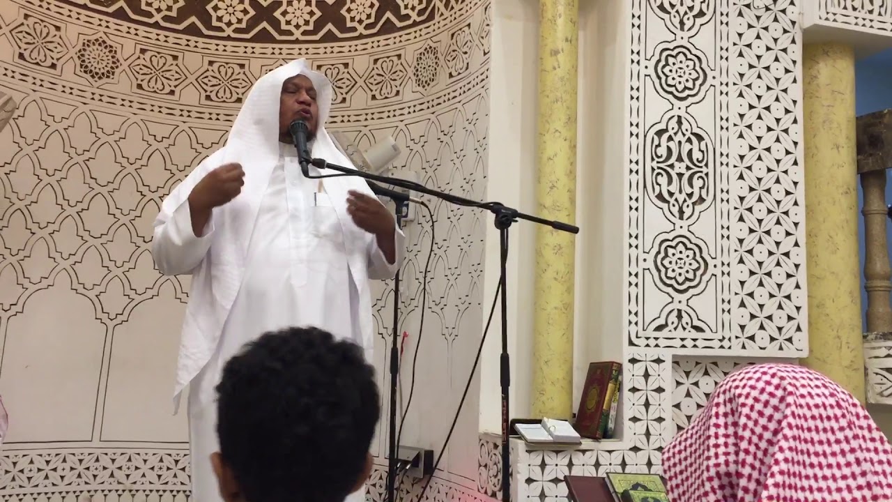 كلمة الشيخ إبراهيم عكيري أثناء تكريم العاملين بجامع الشيخ عبدالله أبوعامرية ليلة 29 رمضان 1440هـ.