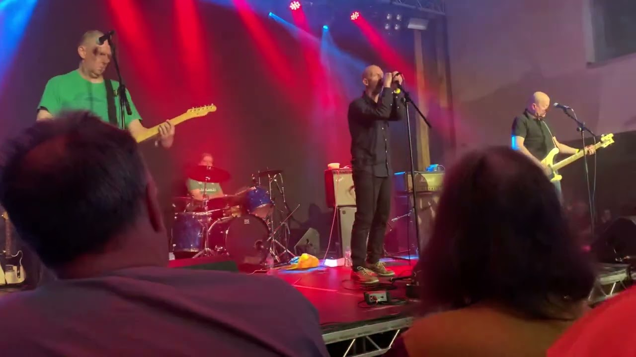 Half Man Half Biscuit - Y Plas (Student Union), Cardiff. 13/05/22 - The Encore.