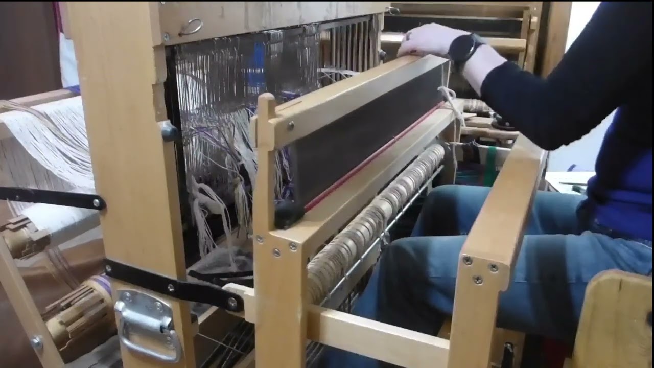 Supplemental Overshot 9 -  sleying the reed