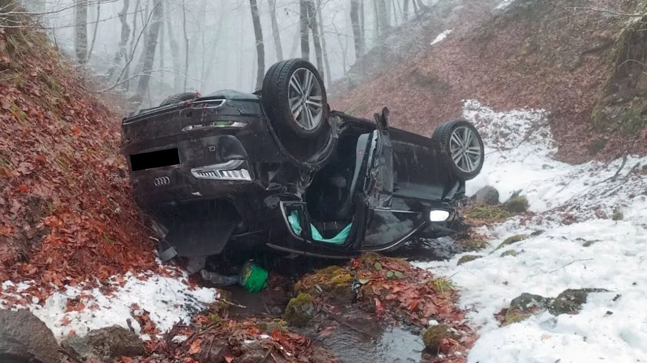 Epic 4x4 Off Road Fails Compilation 2025 😱💥 | Mud, Snow & Extreme Terrain Gone Wrong!