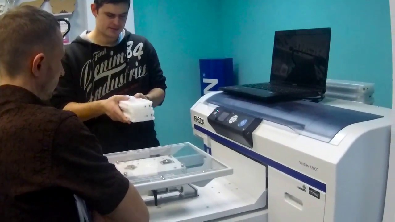 Презентация принтера Epson SureColor SC-F2000