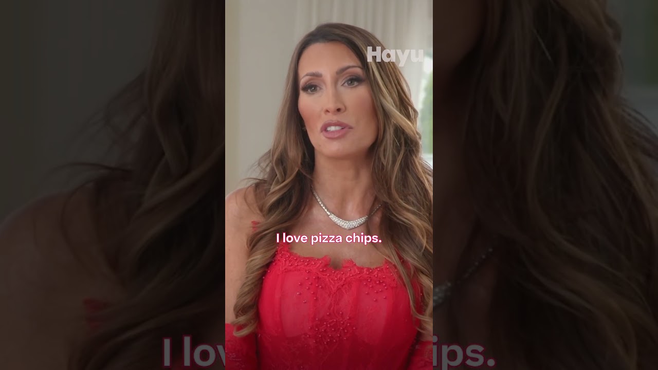 pizza without cheese? #rhori #realhousewivesofrhodeisland