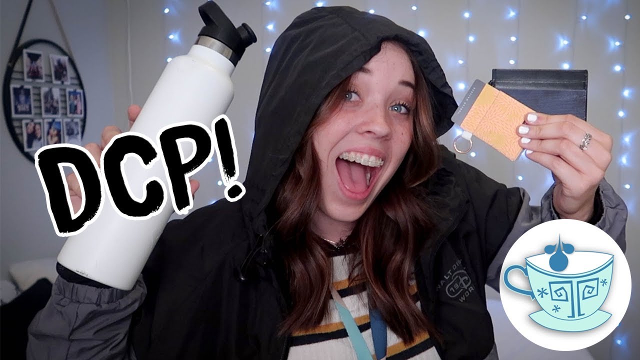 Top 10 items you NEED for the Disney College Program! | DCP Tparty Tips