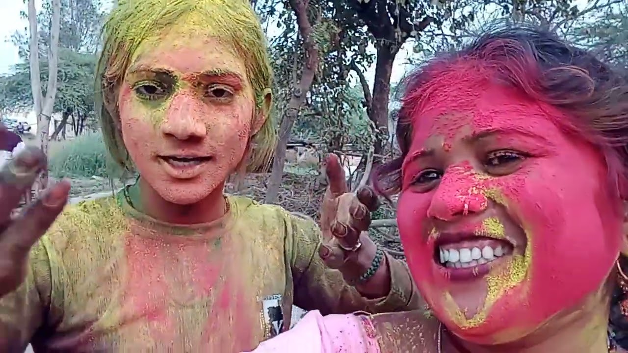 मंजू मोहनी खुशबू रानी मोनिका रीना यादव होली बहुत बिजौरी हुई थी हम सब से