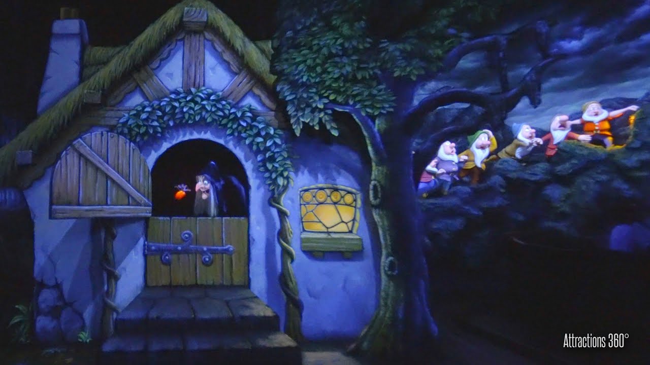 Tokyo Snow White's Adventure Dark Ride | Tokyo Disneyland