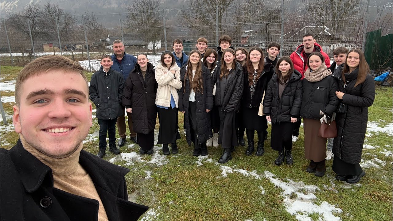 Посещение Домов Молитвы, молодёжи и подростков с Ц. «Назарет». с. Унгры; с. Кодряны.