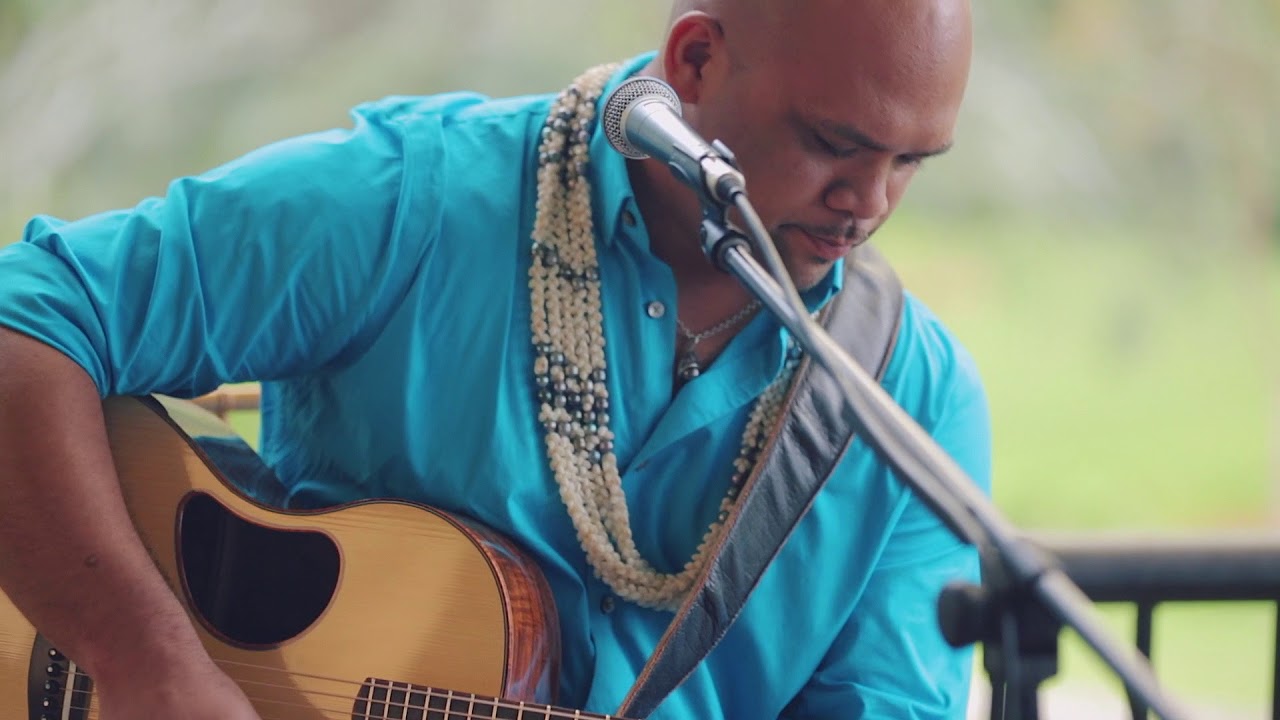 クアナ・トレス・カヘレ Kuana Torres Kahele - E Huli Ho'i Mai｜ハワイ音楽【ハワイアンミュージック】