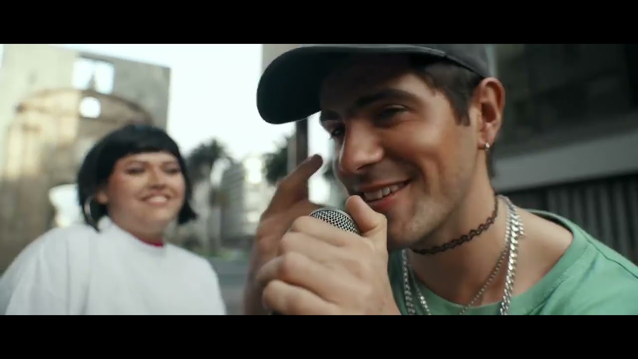 SIN QUERER_  (Flor y Fer)