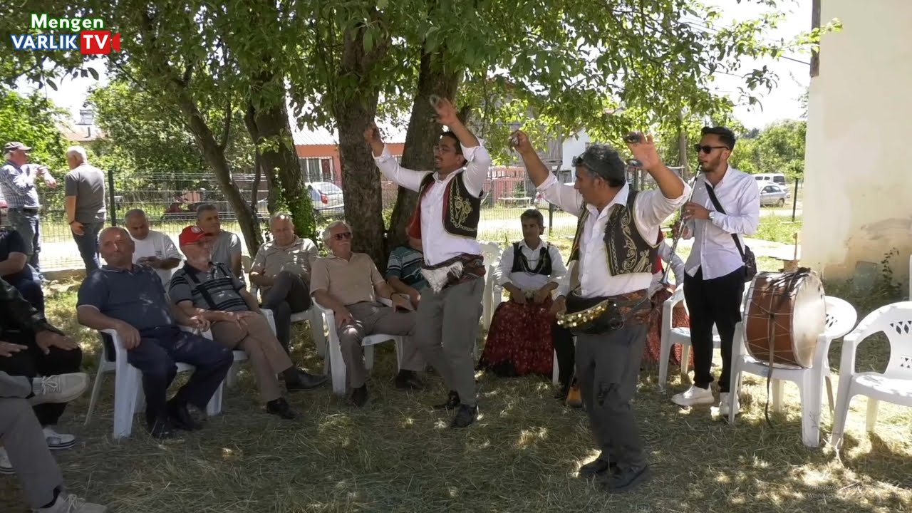 Mengenli Davulcu Emre ile Ercan ve Bilgin Kardeşler Ekibinden Çiftetelli - Bürnük Köyü - 2025