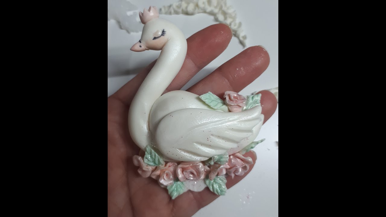 Tutorial Bomboniera  cigno in porcellana fredda🎀