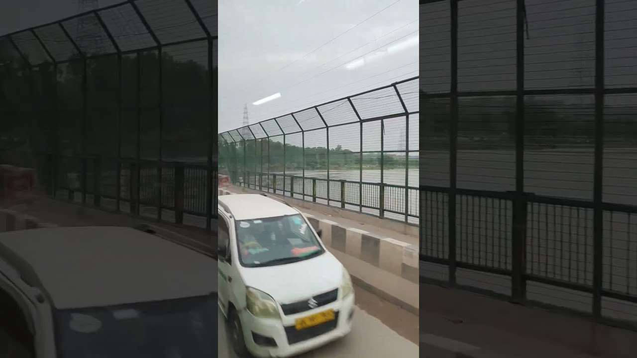 Flood Alert⚠️ Yamuna Water Level at Wazirabad Delhi #flood #delhi #yamuna #vlog #news #travel