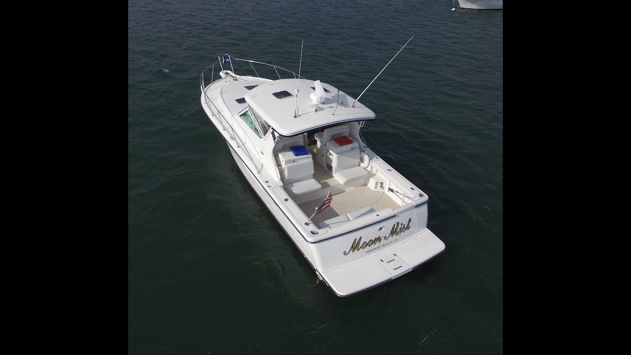 Tiara 3500 Open Walk Thru FOR SALE in Newport Beach