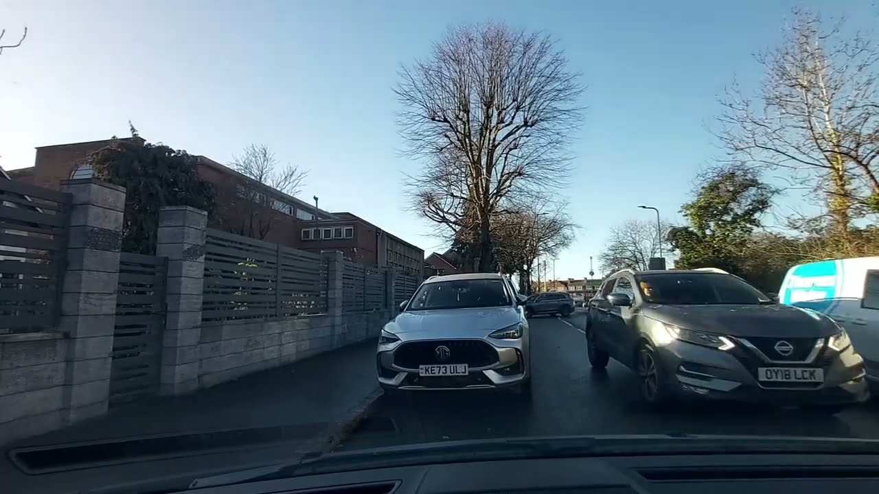 WEATHER IN LONDON. SUNNY DAY DRIVE WEMBLEY PARK TO HARROW,  FEBRUARY'S 2026 IN WINTER