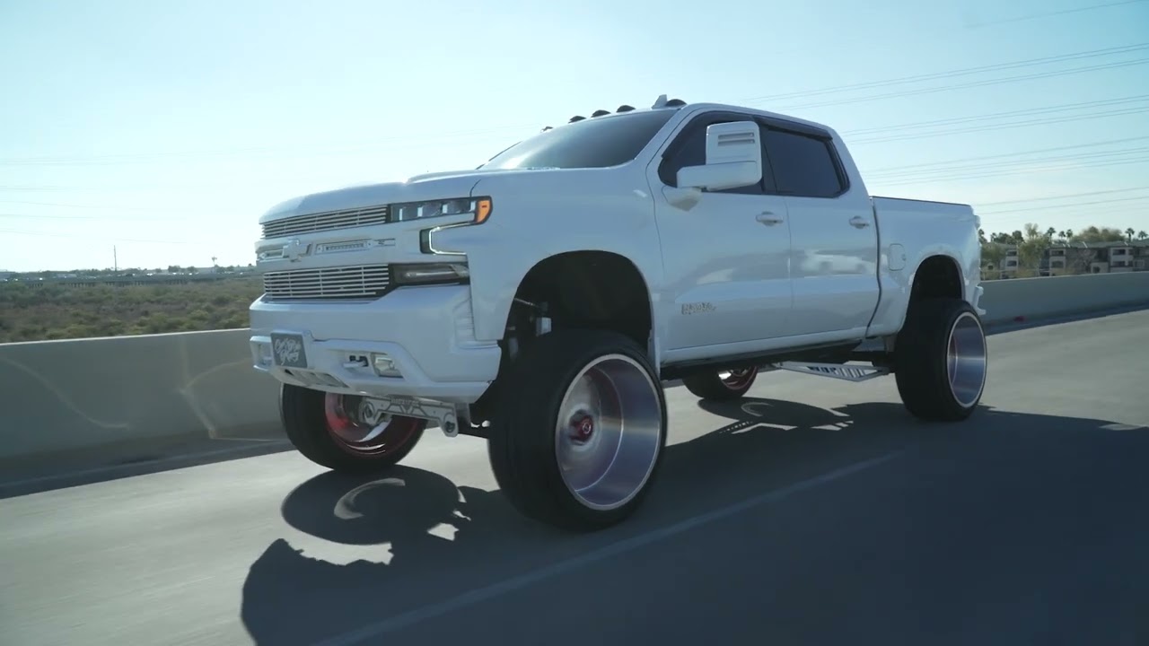 2023 Chevy 1500 3.0 Duramax 26x16s on 37s! Running The MaxTrac Suspension 9-10
