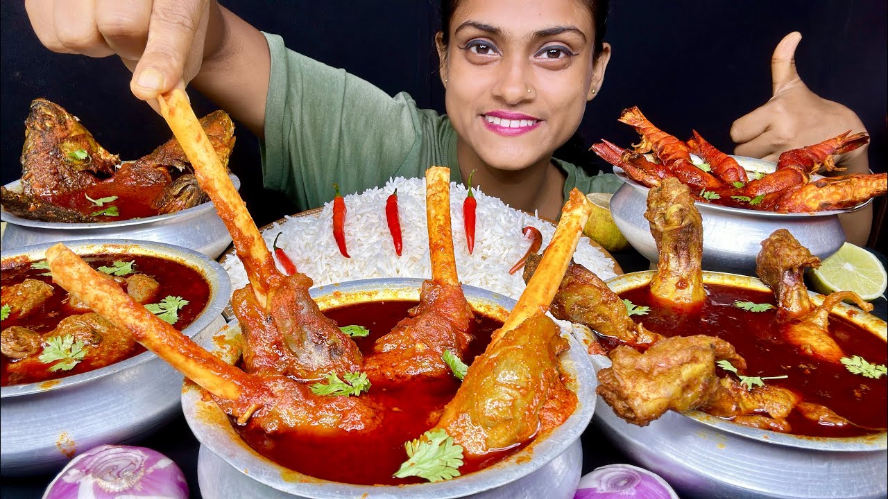 Handi Mutton Curry Handi Chicken Curry Liver Curry Prawn Curry Fish Curry With Basmati Rice Eating 