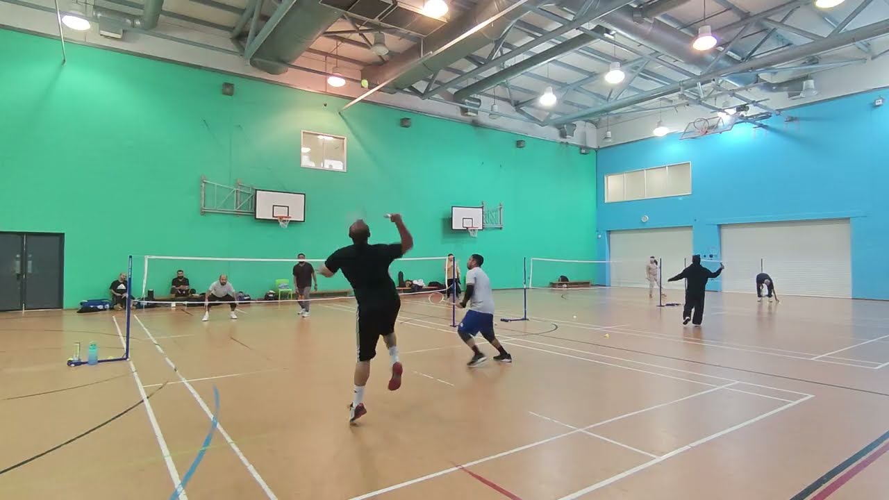 Ash Mir vs Mum Anw 🔥 Intense Badminton Battle | Smashref | Enfield London 2026