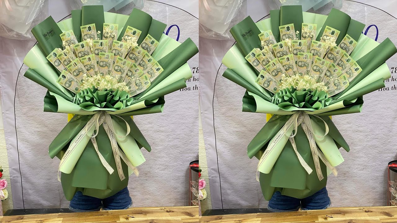 Cách Bó Hoa Tiền dáng dài 100k tại Ulie flowers