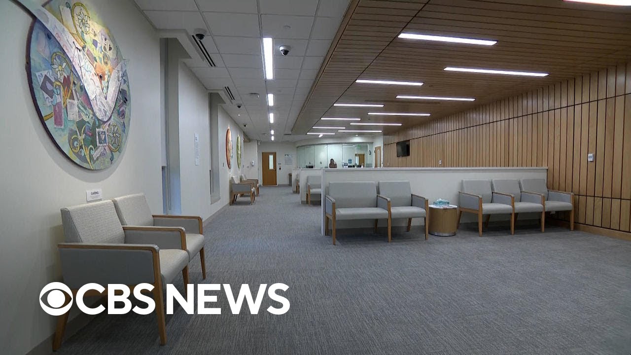 Walk-in mental health clinic a nationwide model