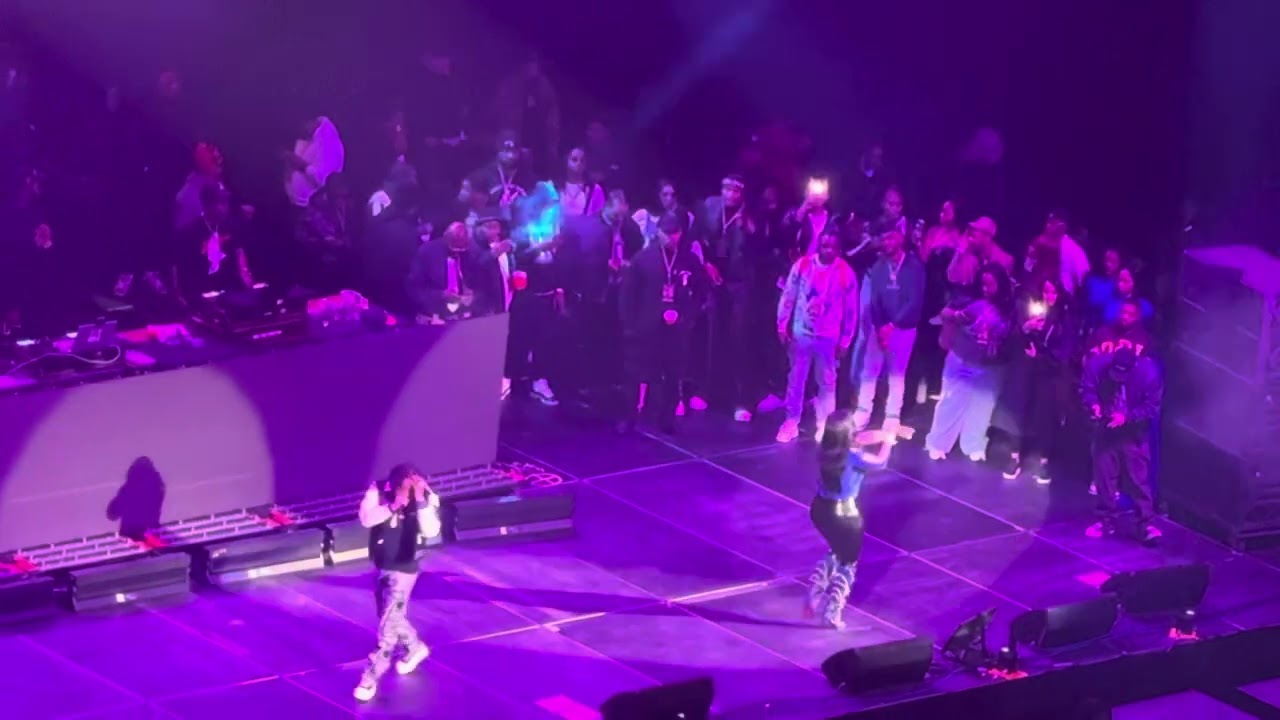 Kash Doll brings out Tay B in Detroit: Like Woah