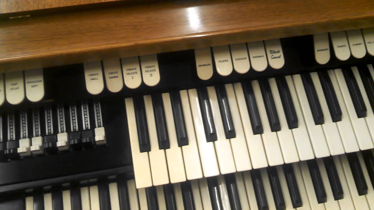 Hammond M100 M-100 M102 M-102 organ for sale, left hand bass foldback added