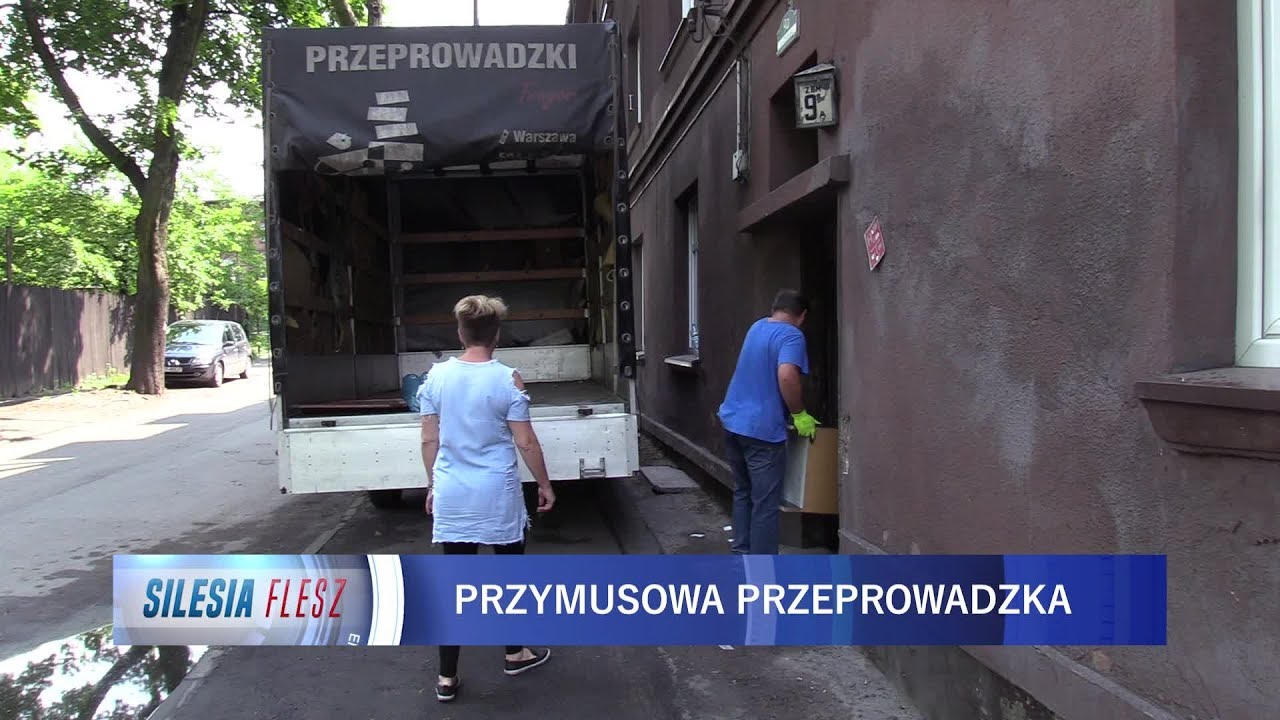 Przymusowa wyprowadzka z walącej się kamienicy w Bytomiu 30.05.2018