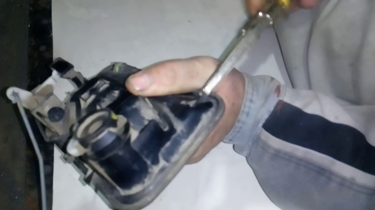 Ремонт ручки замка бокової дверки Scudo.